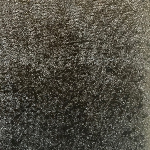 SKINNY GIRL BAILEY PULL ON JEGGINGS BLACK/DARK GRAY W/ METALLIC EMBELLISHMENTS - Picture 7 of 12